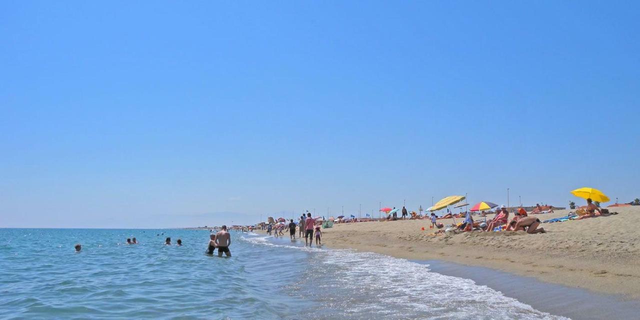 Villa Le Soleil Bleu Wifi Clim Le Barcarès Esterno foto
